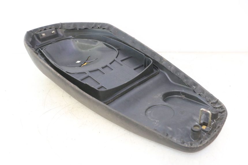 photo de SEAT SYM ORBIT 2 4T 50 (2008 - 2017) - Surface and material condition