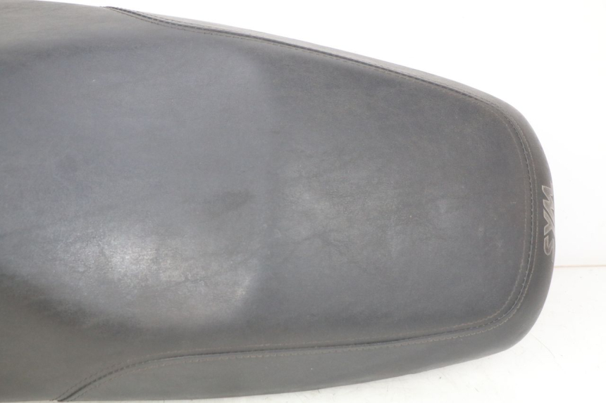 photo de SEAT SYM ORBIT III 3 4T 50 (2021 - 2025) - Distinctive features