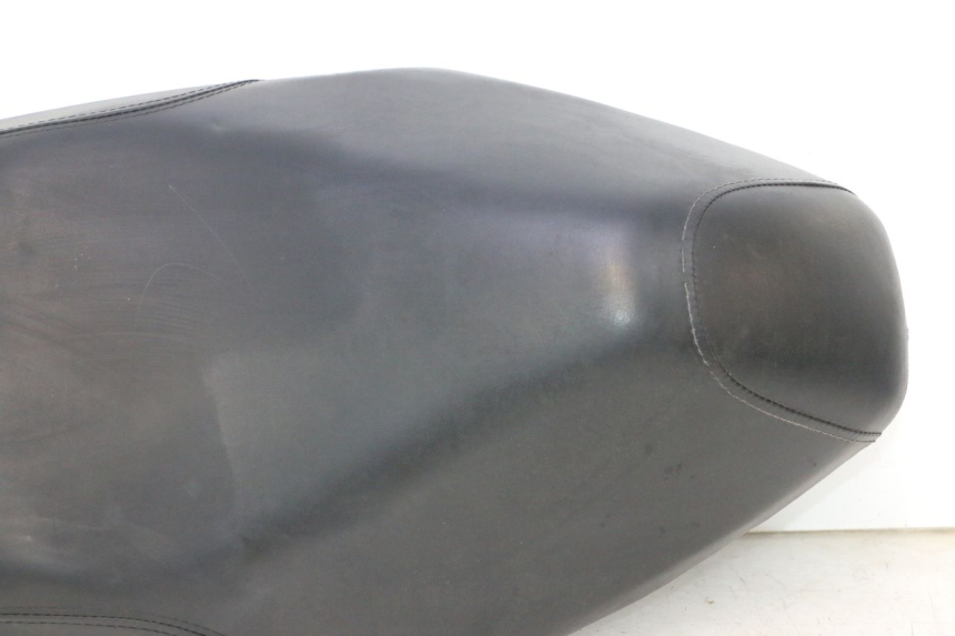 photo de SEAT SYM ORBIT III 3 4T 50 (2021 - 2025) - Alternative perspective