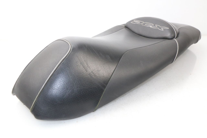 photo de SEAT HONDA PCX (JF47) 125 (2012 - 2013) - Technical close-up