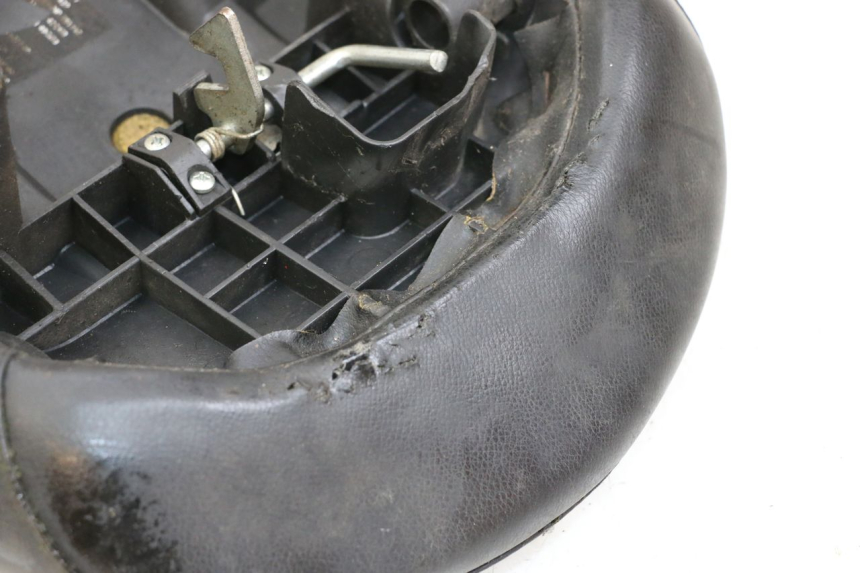 photo de SEAT PEUGEOT LUDIX 50 (2008 - 2017) - Surface and material condition