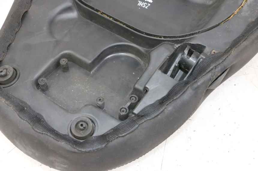 photo de SEAT PIAGGIO NEW TYPHOON 50 (2010 - 2017) - Distinctive features