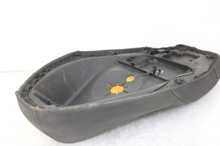 photo de SEAT PIAGGIO NEW TYPHOON 50 (2010 - 2017) - Surface and material condition