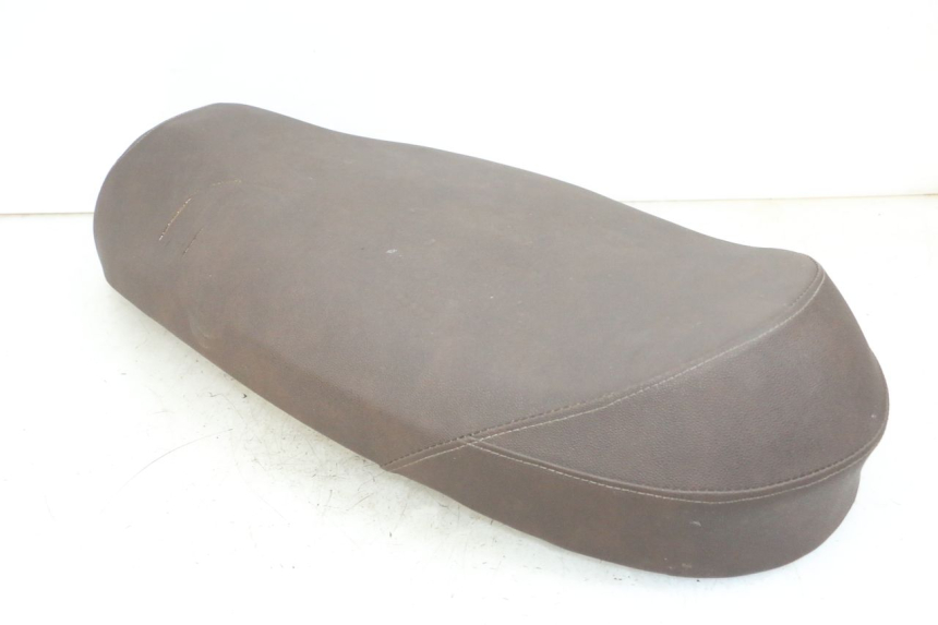 photo de SEAT EFUN PUSA 1 - Markings and original references