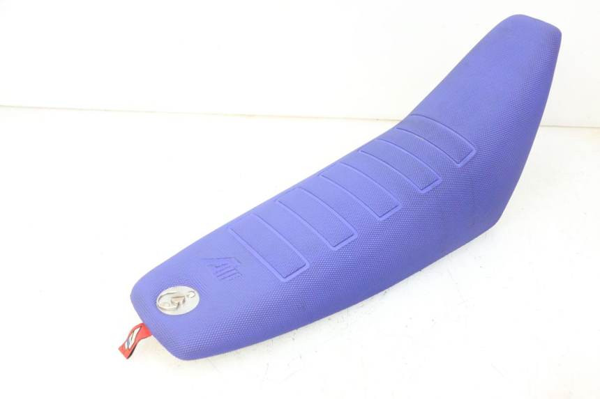 photo de SEAT APOLLO RFZ 125 - Fixing points details