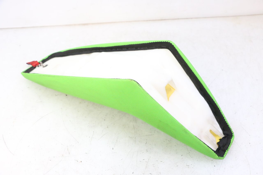 photo de SEAT APOLLO RFZ 125 - Technical close-up