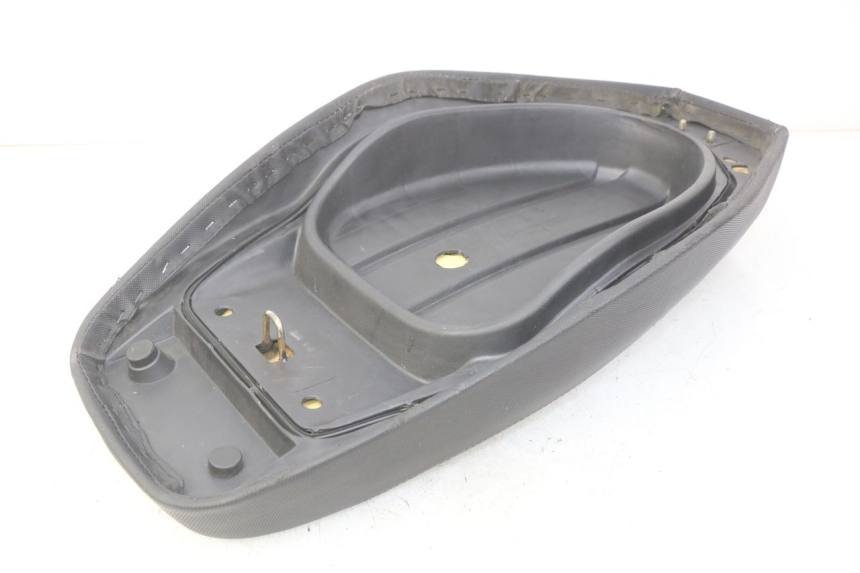 photo de SEAT TNT MOTOR ROMA 10' 4T 50 (2019 - 2022) - Surface and material condition