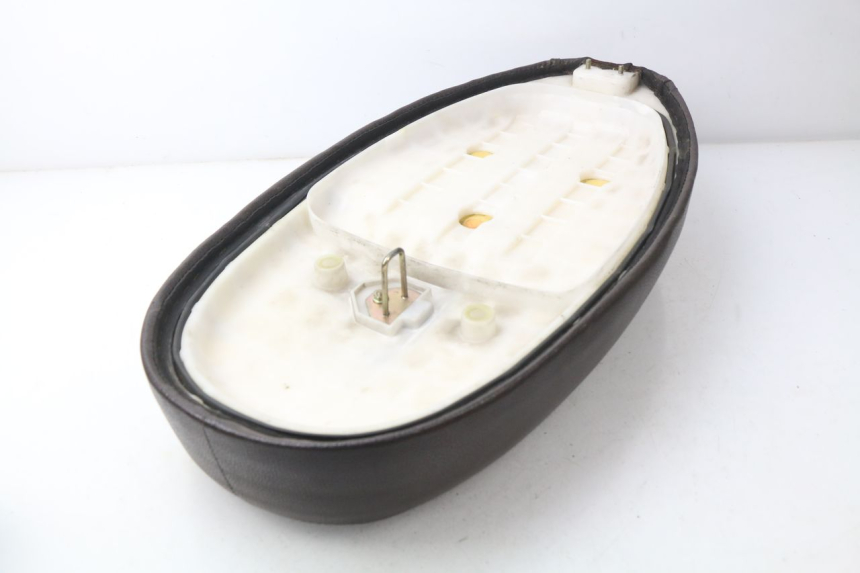 photo de SEAT TURBHO RP 50 (2018 - 2022) - Fixing points details