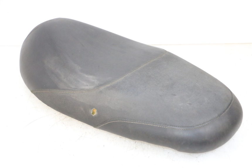 photo de SEAT JM MOTORS SANTANA 50 (2014 - 2023) - Surface and material condition