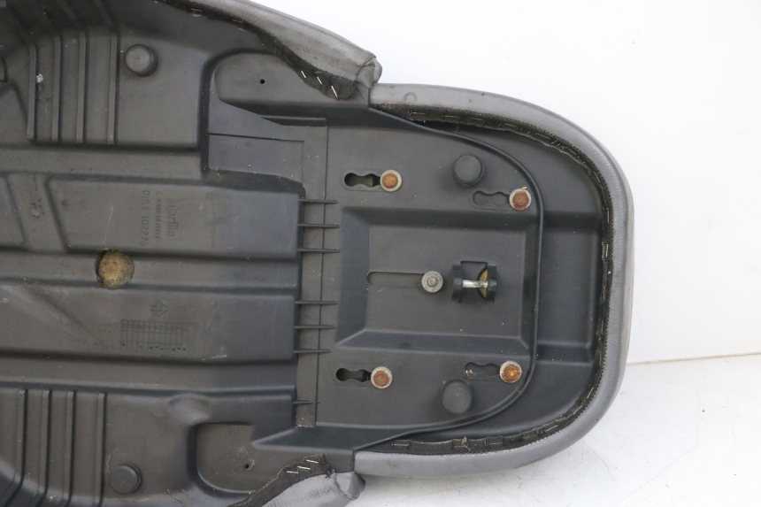 photo de SEAT APRILIA SCARABEO GT 125 (1999 - 2007) - Product overview