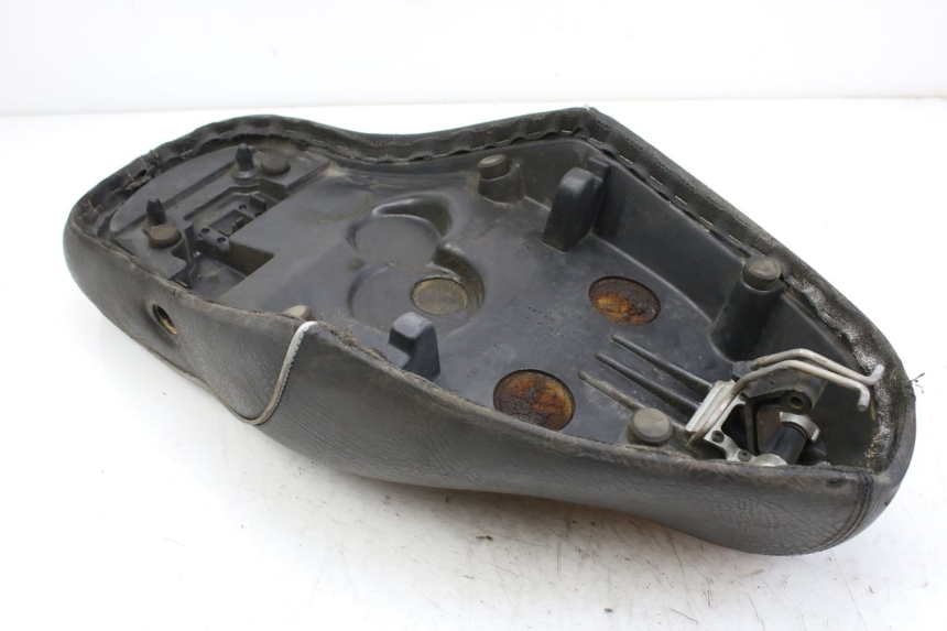 photo de SEAT APRILIA SCARABEO 100 (2003 - 2012) - Technical close-up