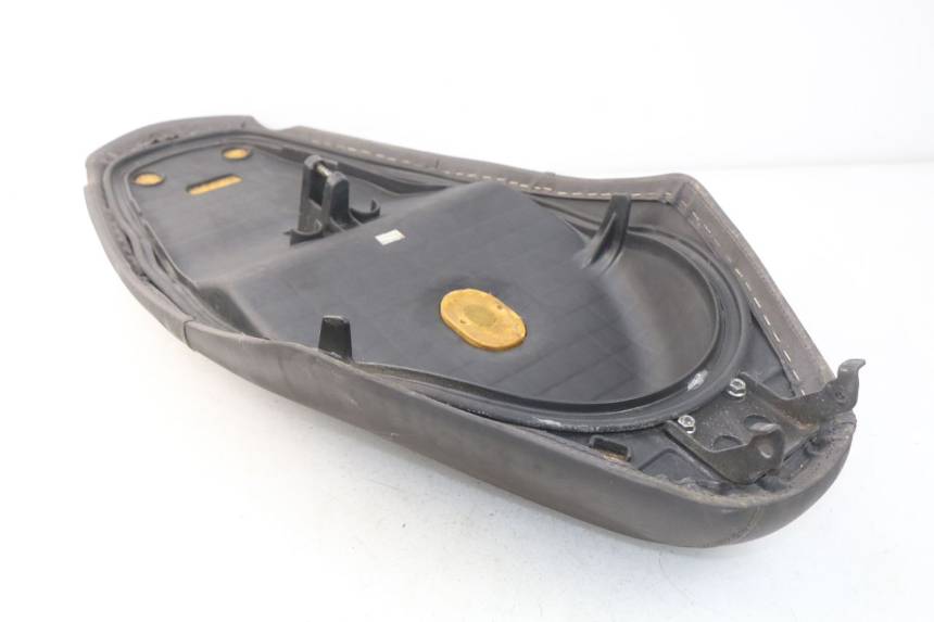 photo de SEAT HONDA SES DYLAN 125 (2002 - 2006) - Surface and material condition