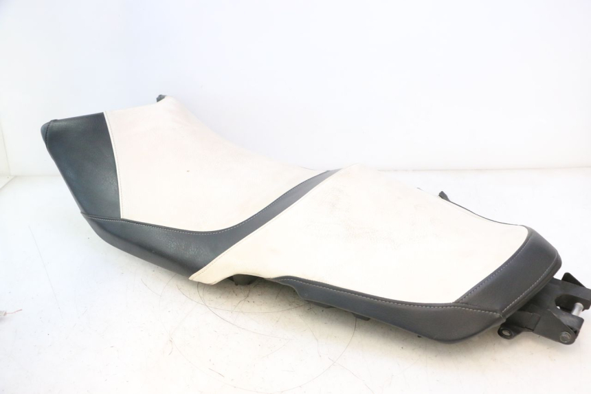 photo de SEAT CAN-AM SPYDER RS 1000 (2008 - 2012) - Detailed visual inspection