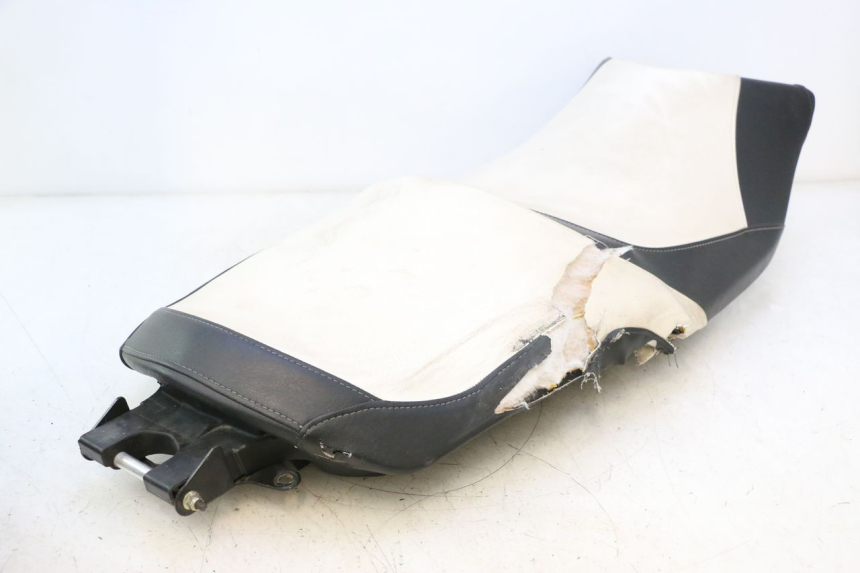 photo de SEAT CAN-AM SPYDER RS 1000 (2008 - 2012) - Alternative angle