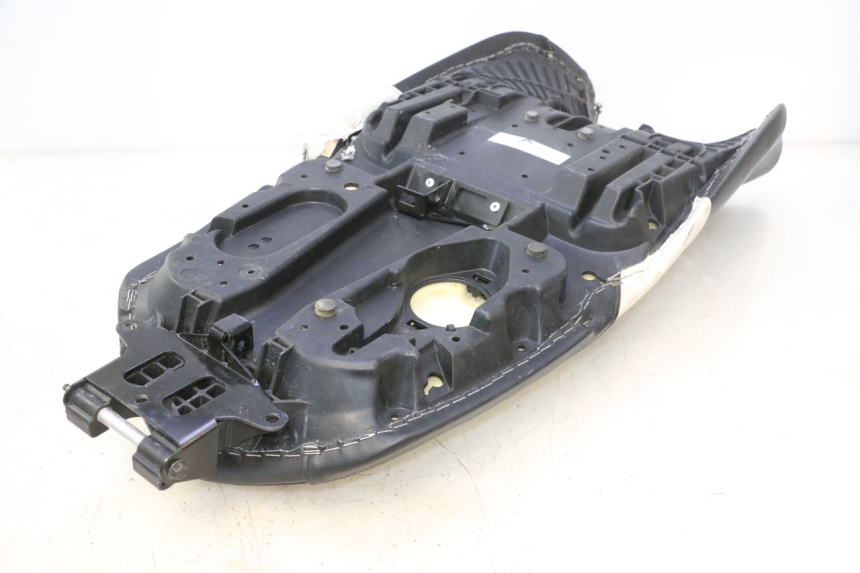 photo de SEAT CAN-AM SPYDER RS 1000 (2008 - 2012) - Fixing points details