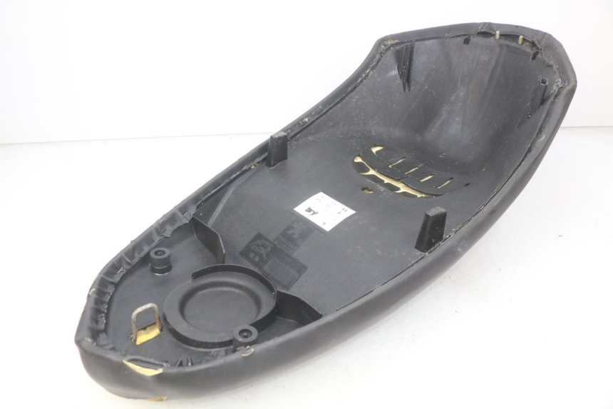 photo de SEAT PEUGEOT STREETZONE 4T 50 (2018 - 2023) - Fixing points details