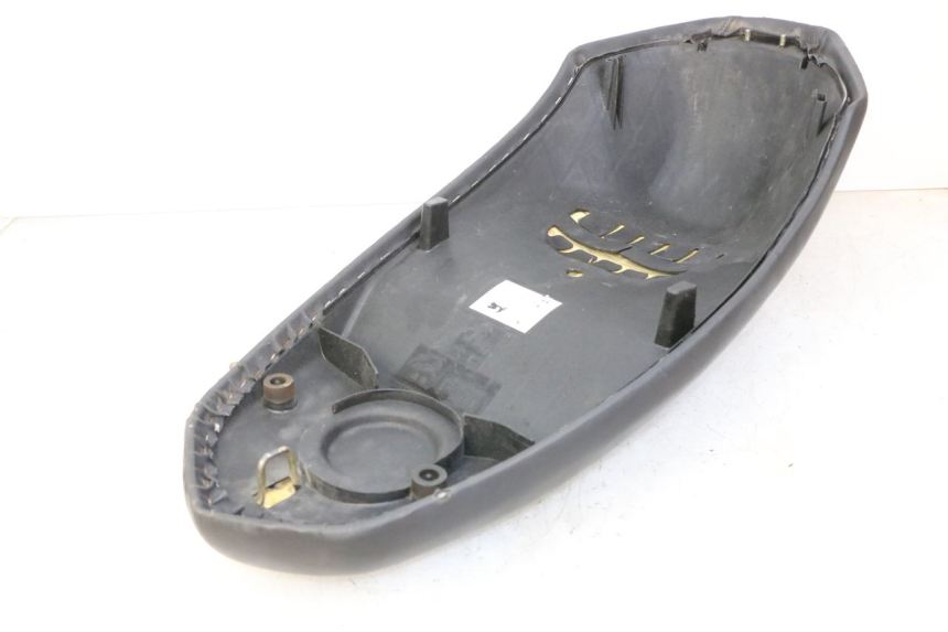 photo de SEAT PEUGEOT STREETZONE I NAKED 2T 50 (2018 - 2020) - Fixing points details