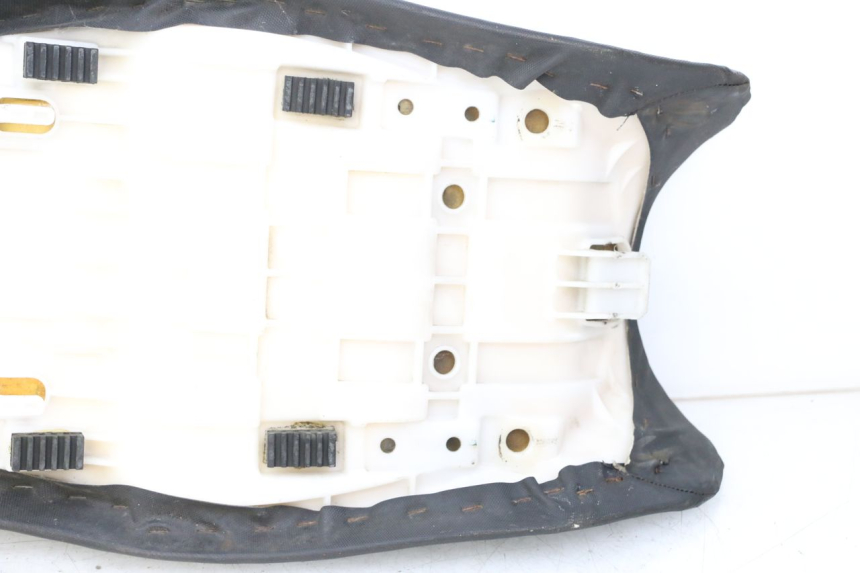 photo de SEAT SUZUKI GSF S BANDIT 600 (2000 - 2004) - Surface and material condition