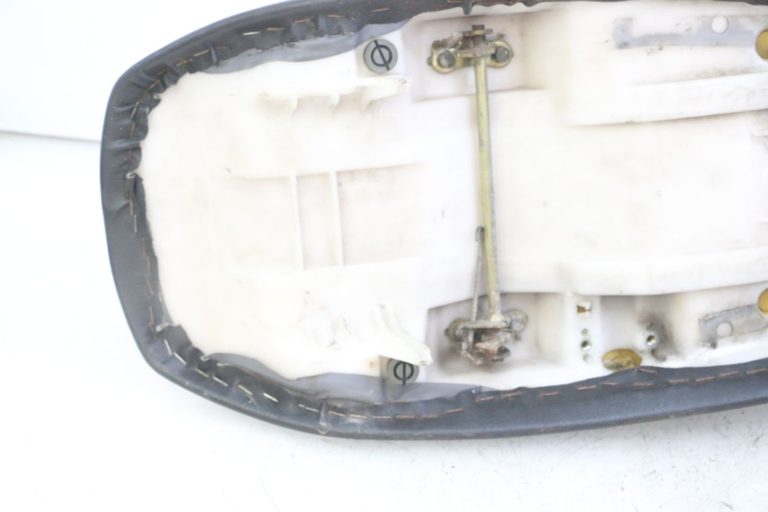 photo de SEAT YAMAHA TDR DELTABOX 125 (1997 - 2003) - Checked used part