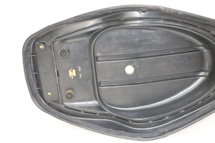 photo de SEAT BAOTIAN TRAVEL SPIRIT 50 (2010 - 2012) - Markings and original references