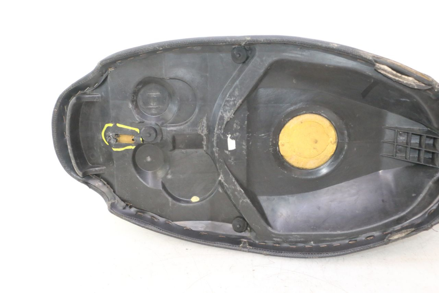 photo de SEAT PEUGEOT TREKKER 50 (1995 - 2004) - Component detail