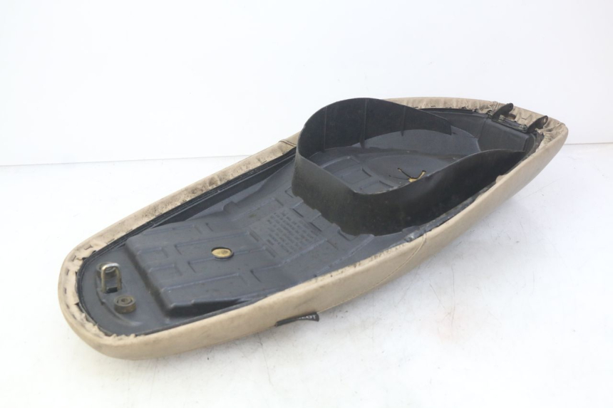 photo de SEAT PEUGEOT TWEET 4T 50 (2010 - 2014) - Fixing points details