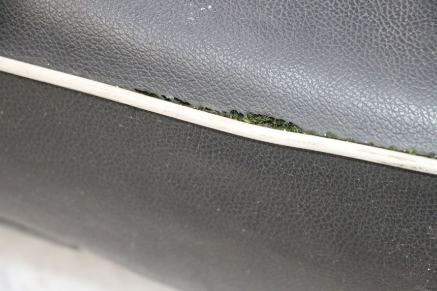 photo de SEAT PIAGGIO VESPA GTS SUPER IE 125 (2009 - 2016) - Supplementary product photo