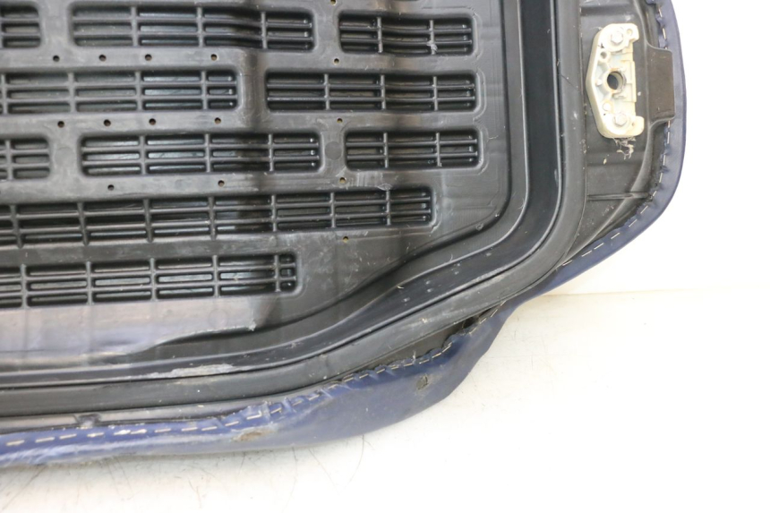 photo de SEAT YAMAHA WAVE RUNNER GP R 1200 (2000 - 2003) - Detailed visual inspection