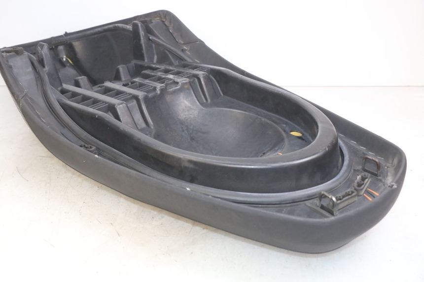 photo de SEAT YAMAHA X-MAX XMAX 250 (2006 - 2009) - Markings and original references