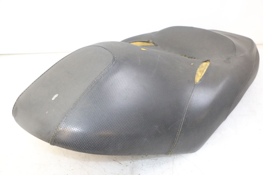 photo de SEAT YAMAHA XMAX X-MAX 125 (2006 - 2009) - Fixing points details