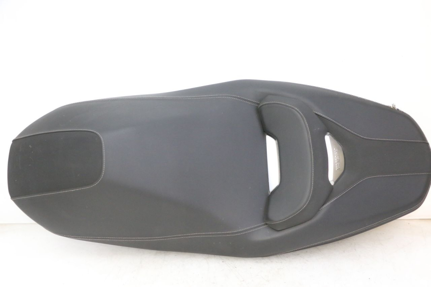 photo de SEAT YAMAHA XMAX X-MAX 125 (2021 - 2025) - Main view