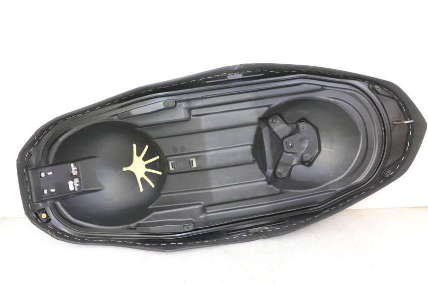 photo de SEAT YAMAHA XMAX X-MAX 125 (2021 - 2025) - Component zoom