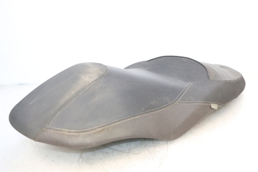photo de SEAT YAMAHA X-MAX XMAX 125 (2010 - 2013) - Alternative angle