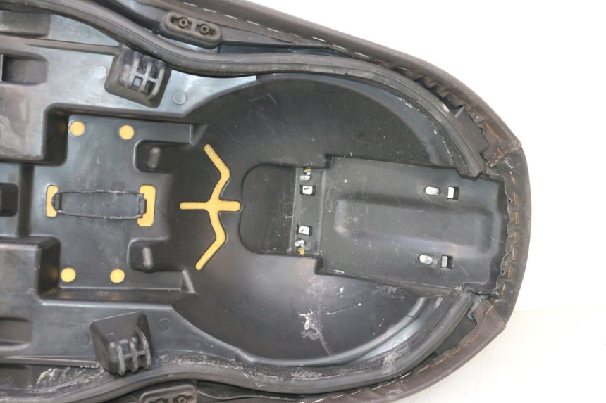 photo de SEAT YAMAHA X-MAX XMAX 125 (2010 - 2013) - Component detail