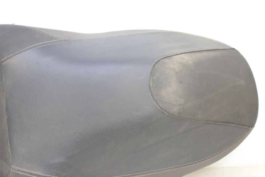 photo de SEAT YAMAHA X-MAX XMAX 125 (2010 - 2013) - Markings and original references