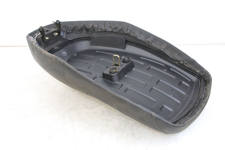 photo de SEAT SYM X-PRO 4T 50 (2014 - 2021) - Surface and material condition