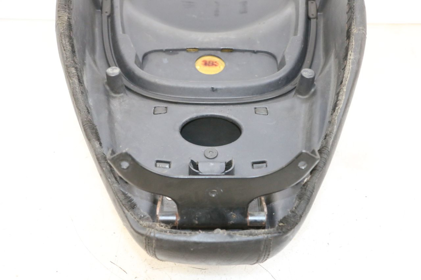 photo de SEAT PIAGGIO X8 125 (2004 - 2007) - Markings and original references