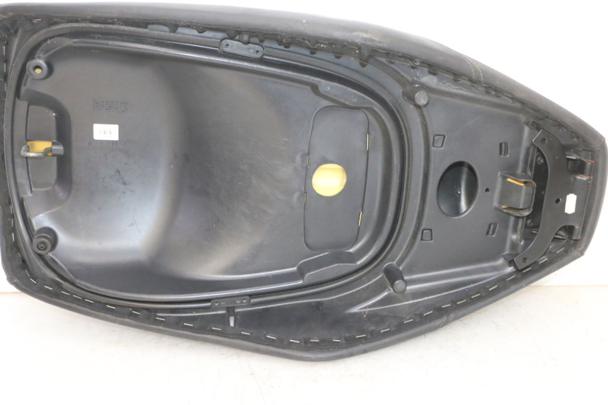 photo de SEAT PIAGGIO XEVO - X EVO 125 (2007 - 2017) - Fixing points details