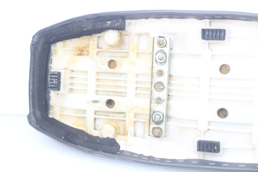 photo de SEAT SUZUKI XF FREEWIND 650 (1997 - 2003) - Distinctive features