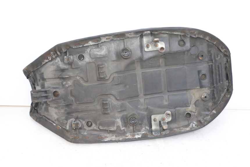 photo de SEAT YAMAHA XJ F 900 (1983 - 1994) - Fixing points details