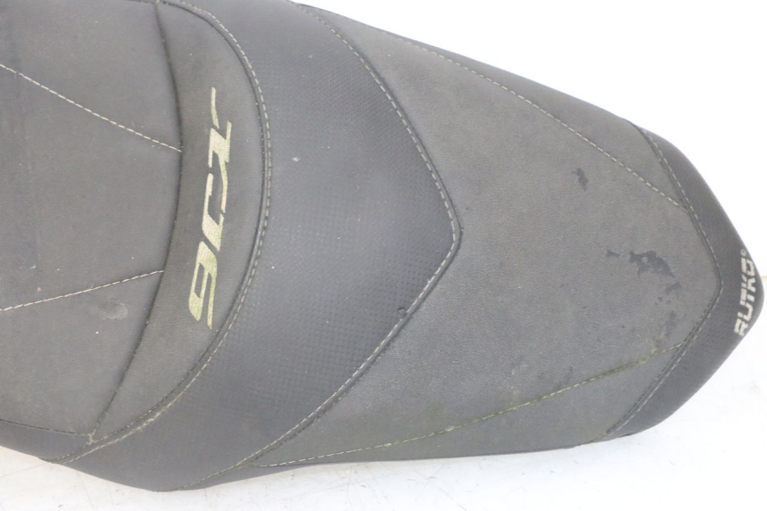 photo de SEAT YAMAHA XJ6 ABS 600 (2008 - 2016) - Component detail