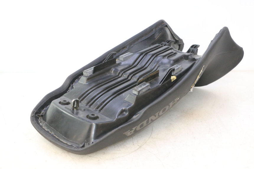 photo de SEAT HONDA XLV VARADERO 125 (2007 - 2012) - Technical close-up