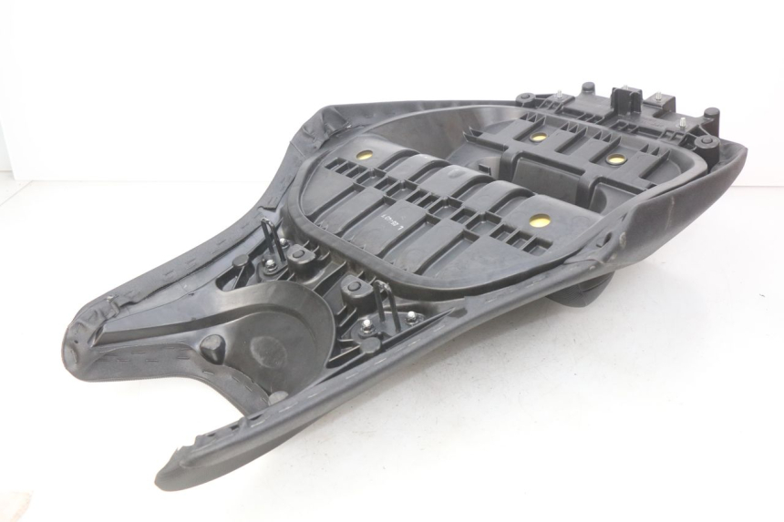 photo de SEAT YAMAHA XP T-MAX TMAX ABS 530 (2012 - 2015) - Checked used part