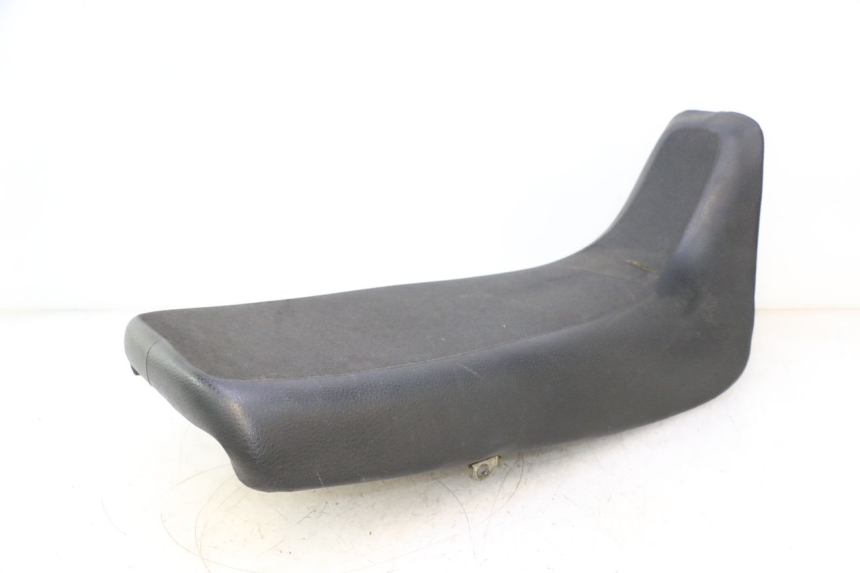 photo de SEAT HONDA XRV AFRICA TWIN 750 (1990 - 1992) - Surface and material condition