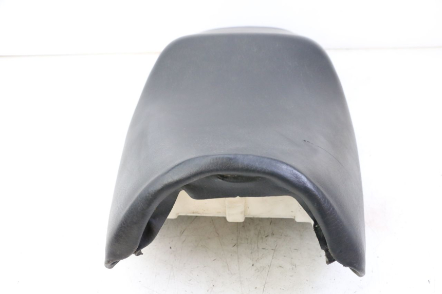 photo de SEAT YAMAHA FZS FAZER 600 (2001 - 2003) - Distinctive features