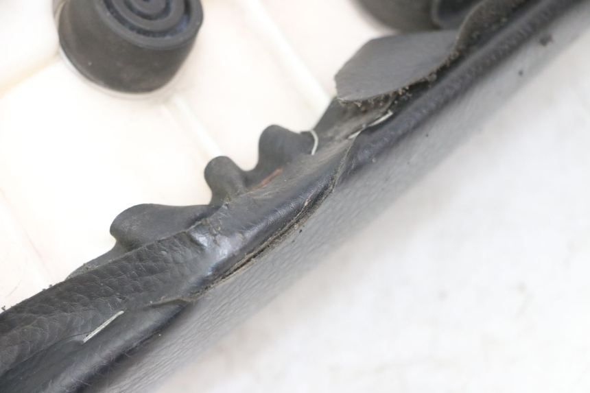 photo de SEAT YAMAHA FZS FAZER 600 (2001 - 2003) - Component detail