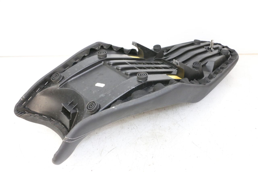 photo de SEAT YAMAHA TRACER 7 700 (2020 - 2024) - Technical close-up