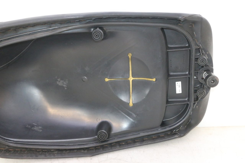 photo de SEAT YAMAHA YP MAJESTY 125 (2007 - 2010) - Spare part profile view