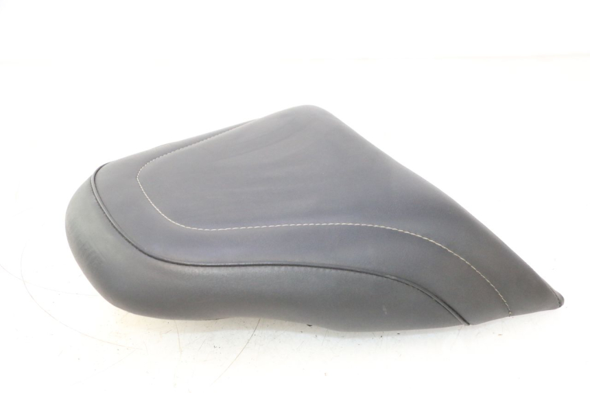 photo de SEAT YAMAHA YP MAJESTY 125 (2007 - 2010) - Surface and material condition