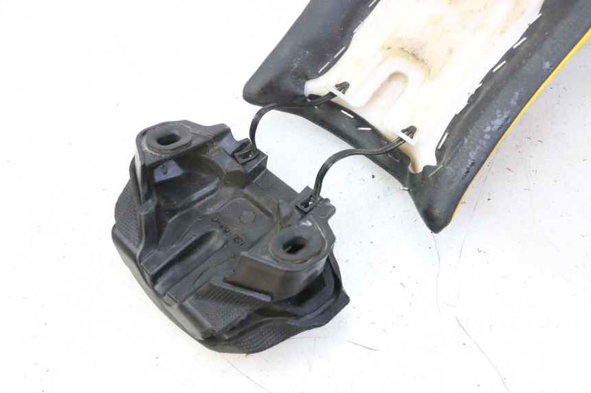 photo de SEAT YAMAHA YZF YZ-F 450 (2014 - 2016) - Fixing points details